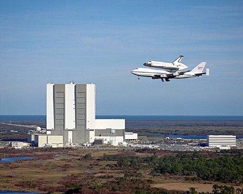 STS-32 Return to KSC 