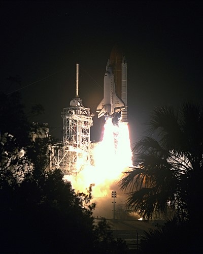 STS-56 Launch (Space Shuttle Discovery)