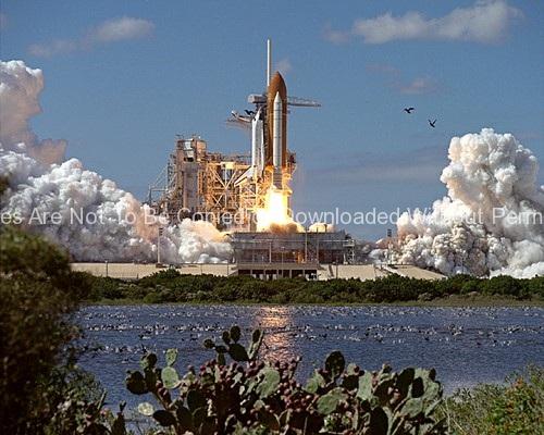 STS-66 Launch – Space Shuttle Atlantis GPN-2000-000763