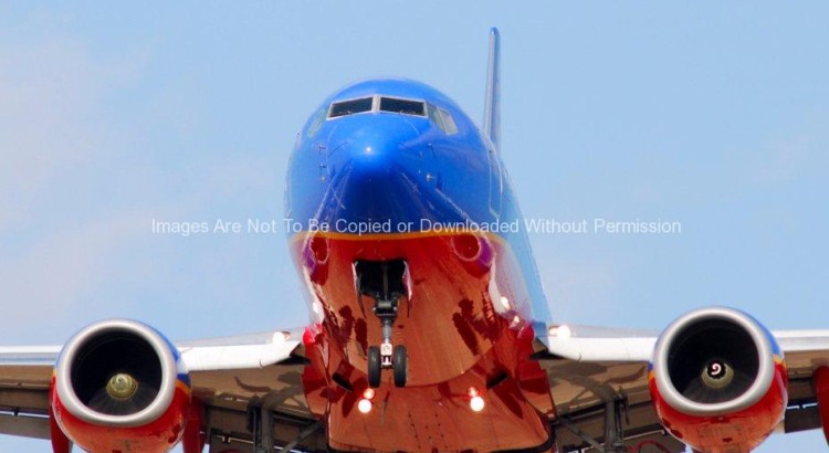 Southwest Airlines Boeing 737 Landing